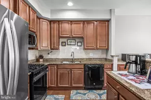 19 Sundance, Hamilton Township, NJ 08619 - Photo 4