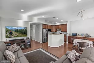 19 Sundance, Hamilton Township, NJ 08619 - Photo 6