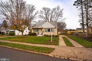 161 Franklyn Rd, Trenton, NJ 08628 - Photo 2