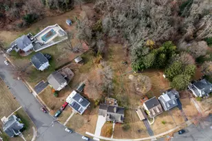 111 Norcross Cir, Hamilton Township, NJ 08619 - Photo 44
