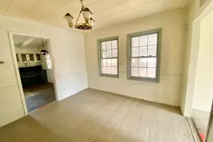 323 Concord Ave, Trenton, NJ 08618 - Photo 4