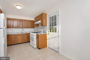 9 Weston Rd, Ewing Township, NJ 08618 - Photo 8