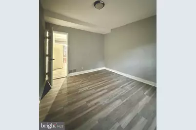 1109 Nottingham Way, Hamilton Township, NJ 08609 - Photo 8