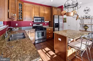 208 Sunflower Ln, Princeton Junction, NJ 08550 - Photo 10