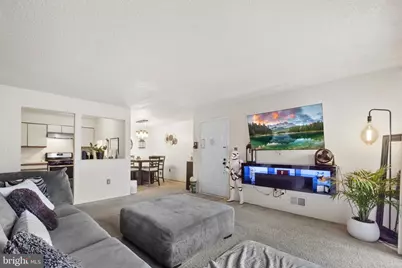 65 Mulberry Court, Hamilton Township, NJ 08619 - Photo 2