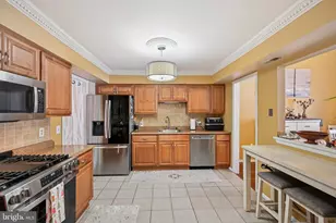 18 Jacob Ct, Trenton, NJ 08628 - Photo 18