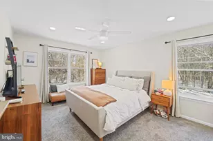 30 Holly Ct, Trenton, NJ 08619 - Photo 12