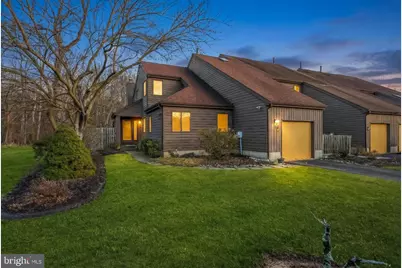 16 Jacob Court, Ewing Township, NJ 08628 - Photo 2