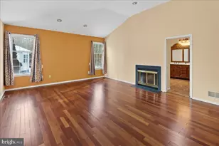 7 Redwood Ct, Princeton Junction, NJ 08550 - Photo 10