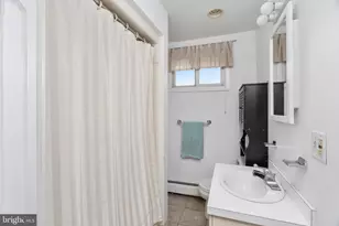 877 Brunswick Ave, Trenton, NJ 08638 - Photo 24