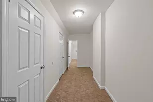 921 Carteret Ave, Trenton, NJ 08618 - Photo 32