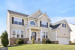 32 Stoneham Rd, Trenton, NJ 08638 - Photo 2