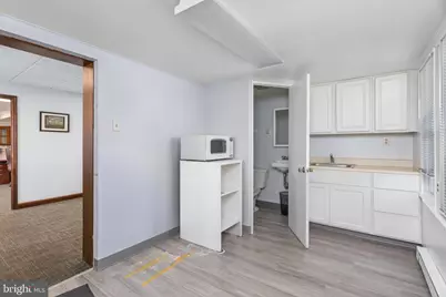 877 Brunswick Avenue, Trenton, NJ 08638 - Photo 18