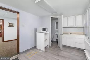 877 Brunswick Ave, Trenton, NJ 08638 - Photo 18