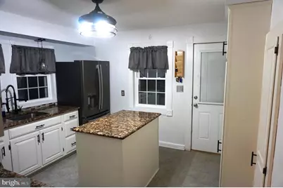 255 Marshall Avenue, Hamilton Township, NJ 08619 - Photo 10