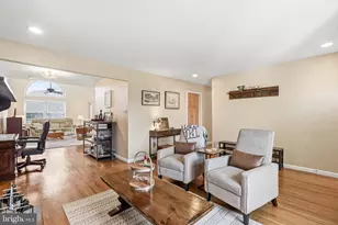 1038 Estates Blvd, Hamilton Township, NJ 08690 - Photo 8