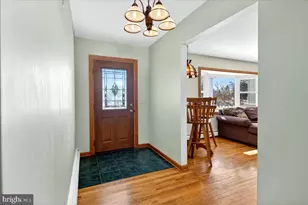 114 Corrine Dr, Pennington, NJ 08534 - Photo 4