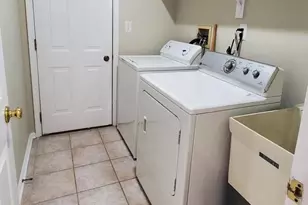 101 Treymore Ct, Pennington, NJ 08534 - Photo 30