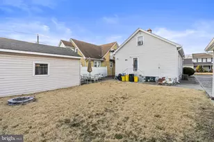 611 E Brown St, Hamilton Township, NJ 08610 - Photo 22