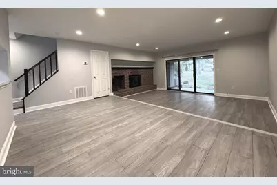3 Stout Court, Lawrenceville, NJ 08648 - Photo 2