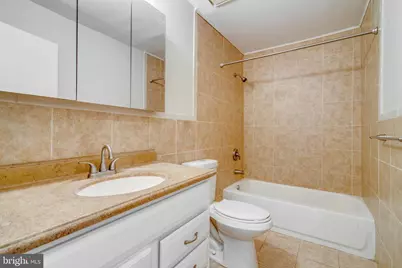 38 Holly Court, Hamilton Township, NJ 08619 - Photo 18