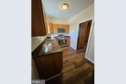 219 Woodlawn Avenue, Trenton, NJ 08609 - Photo 4