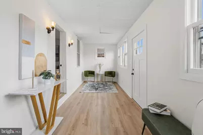 131 Homecrest Avenue, Ewing Township, NJ 08638 - Photo 4