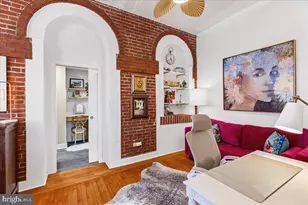 8 Academy Ct, Pennington, NJ 08534 - Photo 2