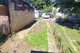 1030 Genesee St, Trenton, NJ 08610 - Photo 6