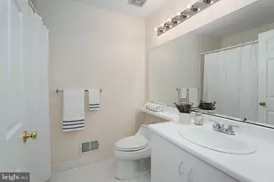 610 Bollen Ct, Pennington, NJ 08534 - Photo 22