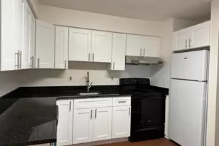 23 Avon Dr, East Windsor Township, NJ 08520 - Photo 4