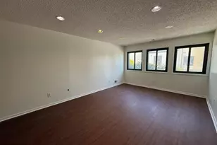 23 Avon Dr, East Windsor Township, NJ 08520 - Photo 10