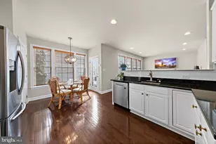 8 Malsbury St, Robbinsville, NJ 08691 - Photo 10