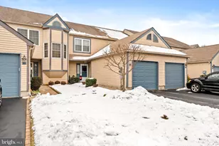 8 Laurel Ct, Hamilton Township, NJ 08690 - Photo 2
