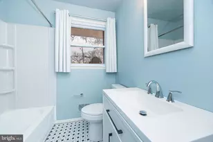 44 Matthew Dr, Hamilton Township, NJ 08690 - Photo 14