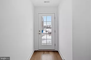 137 ADA Hightower Ave, Pennington, NJ 08534 - Photo 4