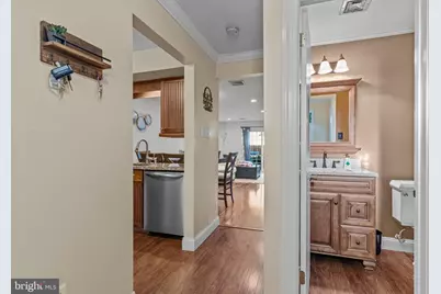 7 Laurel Court, Hamilton Township, NJ 08690 - Photo 4