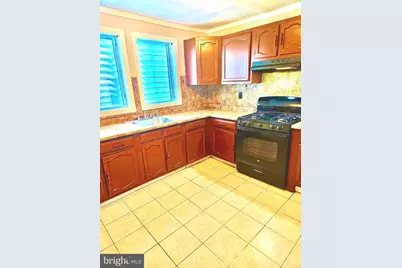 20 Park Lane, Hamilton Township, NJ 08609 - Photo 4