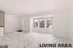 960 Jamestown Rd, Hightstown, NJ 08520 - Photo 4