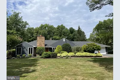 14 Baldwin Street, Pennington, NJ 08534 - Photo 1