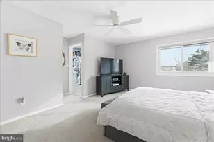 159 Henderson Pl, Hightstown, NJ 08520 - Photo 18