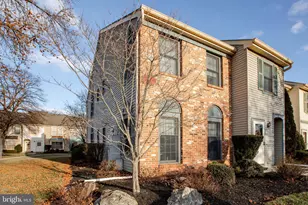 109 Wyndham Pl, Robbinsville, NJ 08691 - Photo 2