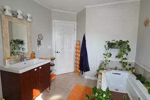 25 Columbia Ave, Trenton, NJ 08618 - Photo 34
