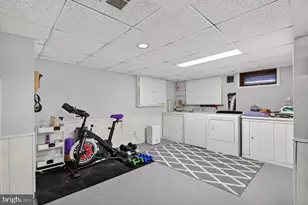 552 N Main St, Hightstown, NJ 08520 - Photo 28