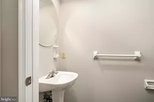 4 Benjamin Rush Ln, Princeton, NJ 08540 - Photo 12