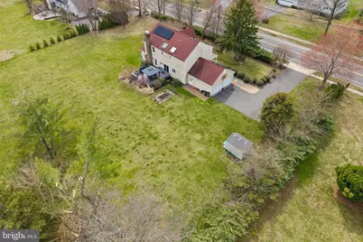 374 Village Road E, Princeton Junction, NJ 08550 - Photo 4
