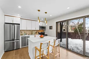 324 Evanston Dr, Hightstown, NJ 08520 - Photo 8