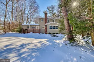 9 Pin Oak Dr, Lawrence Township, NJ 08648 - Photo 32
