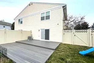 44 Spyglass Ct, Hightstown, NJ 08520 - Photo 6