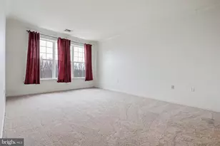 146 Masterson Ct, Ewing Township, NJ 08618 - Photo 10